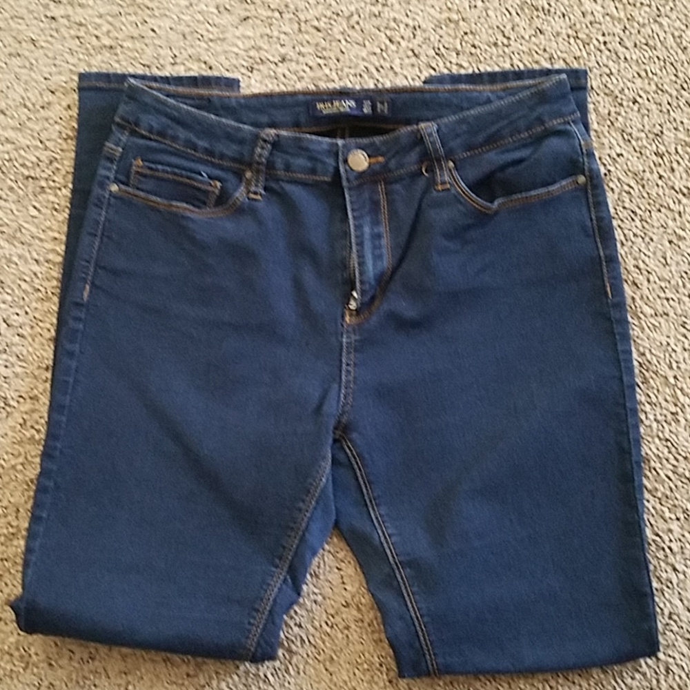 Iris Jeans - Picture 4 of 4